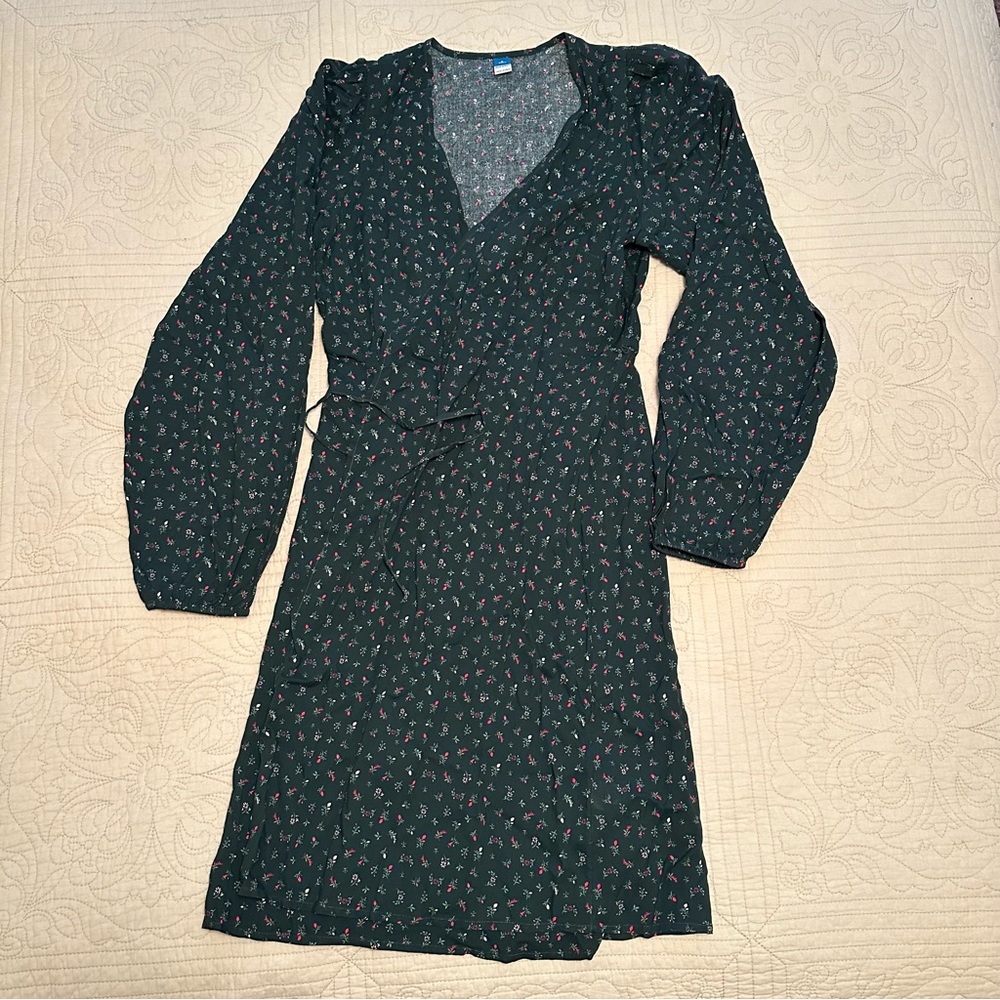 Old Navy Women’s Puff Sleeve Mini Wrap Dress, Small TALL